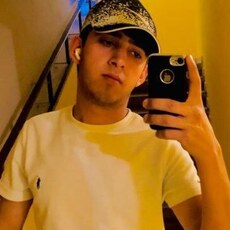 Фотография мужчины Шахбоз, 22 года из г. Истра