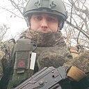 Роман, 33 года