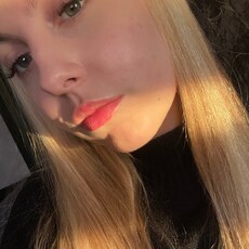 Фотография девушки Поля, 18 лет из г. Москва