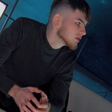 Фотография мужчины Илья, 23 года из г. Красноярск