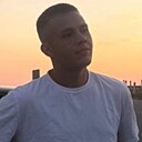 Виктор, 23 года