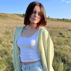 Фотография девушки Лиза, 18 лет из г. Тюмень