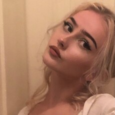 Фотография девушки Настя, 18 лет из г. Санкт-Петербург