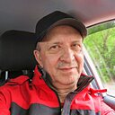 Евгений, 64 года
