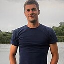 Ден, 34 года