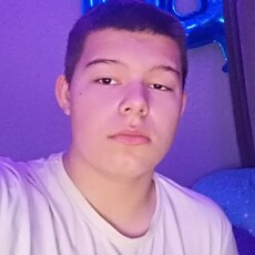 Фотография мужчины Ярослав, 18 лет из г. Брянск