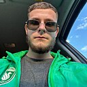 Артём, 22 года