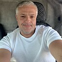 Максим, 42 года