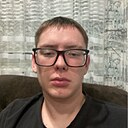 Максим, 18 лет