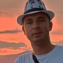 Артём, 33 года