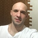 Роман, 42 года