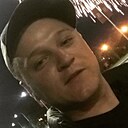 Василий, 32 года