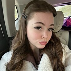 Фотография девушки Алёна, 19 лет из г. Ульяновск