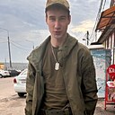 Максим, 19 лет