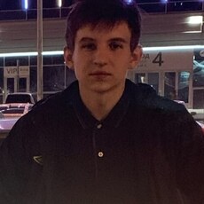 Фотография мужчины Максим, 23 года из г. Екатеринбург