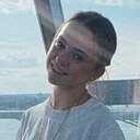 Настя, 18 лет