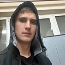 Роман, 27 лет