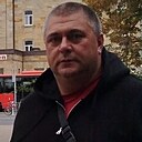 Роман, 44 года