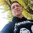 Виктор, 34 года