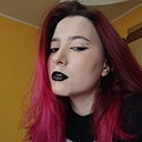 Полина, 23 года