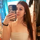 Полина, 22 года