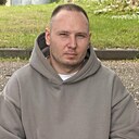 Антон, 32 года