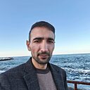 Узеїр, 34 года