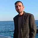 Узеїр, 34 года