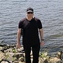 Максим, 42 года