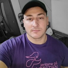 Фотография мужчины Levan, 37 лет из г. Бытом