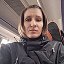 Малая, 33 года