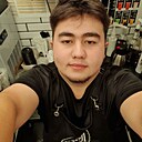 Максим, 25 лет