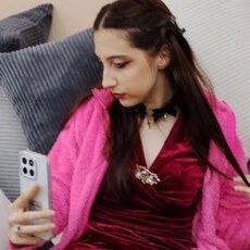 Фотография девушки Юлия, 18 лет из г. Урюпинск