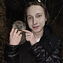 Максим, 24 года