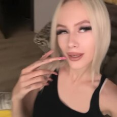 Фотография девушки Твоя Kitty, 20 лет из г. Ялта