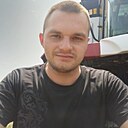 Макс, 24 года