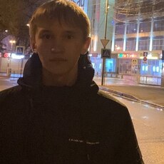 Фотография мужчины Айназ, 20 лет из г. Калининград