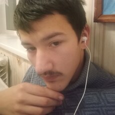 Фотография мужчины Алексей, 18 лет из г. Ульяновск
