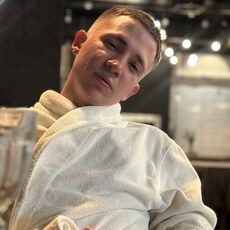 Фотография мужчины Денис, 25 лет из г. Санкт-Петербург