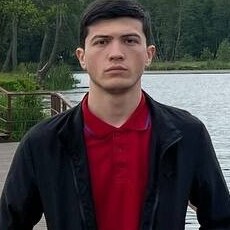 Фотография мужчины Азиз, 21 год из г. Обнинск
