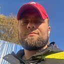 Fox, 33 года