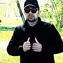 Гусейнов, 27 лет