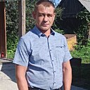 Максим, 42 года