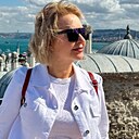 Лариса, 52 года