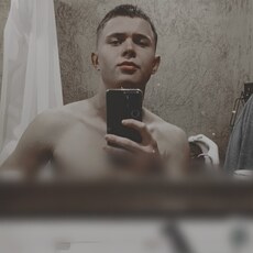 Фотография мужчины Булат, 18 лет из г. Нижнекамск