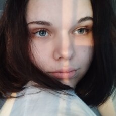 Фотография девушки Лиза, 19 лет из г. Великий Новгород