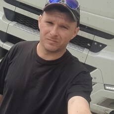 Фотография мужчины Роман, 33 года из г. Горно-Алтайск