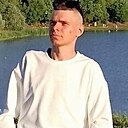 Роман, 22 года