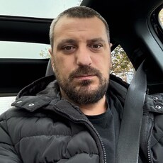 Фотография мужчины Mitrea Mihai, 33 года из г. București