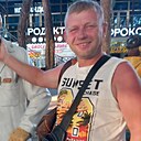 Андрей, 44 года